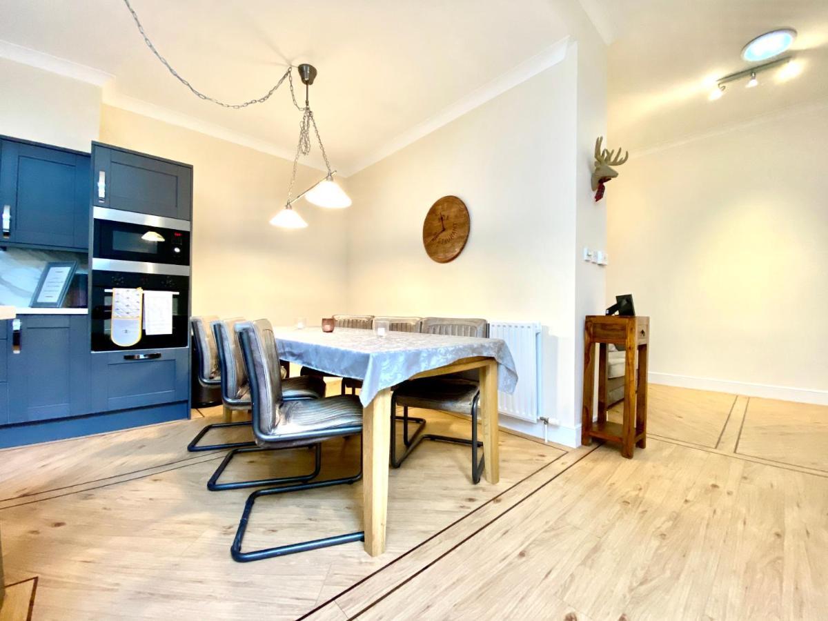 Serviced Accommodation Moray Lesmurdie House, Elgin - Free Parking, Free Wifi מראה חיצוני תמונה