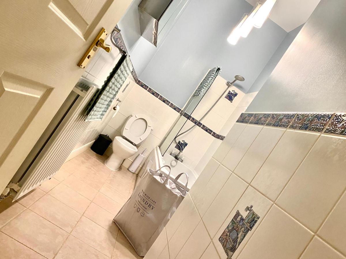 Serviced Accommodation Moray Lesmurdie House, Elgin - Free Parking, Free Wifi מראה חיצוני תמונה